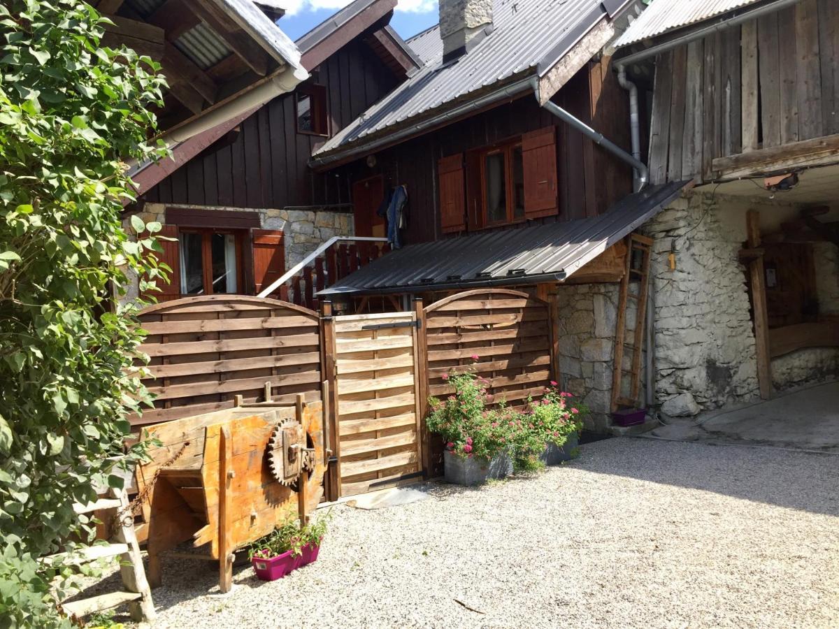 ואלמורל Chalet Lucie Le Cheval Noir מראה חיצוני תמונה
