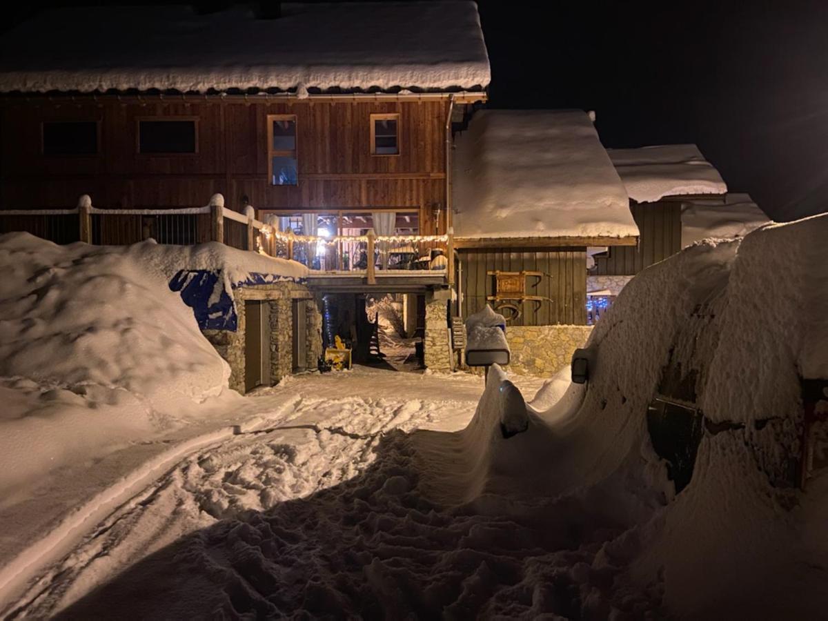 ואלמורל Chalet Lucie Le Cheval Noir מראה חיצוני תמונה