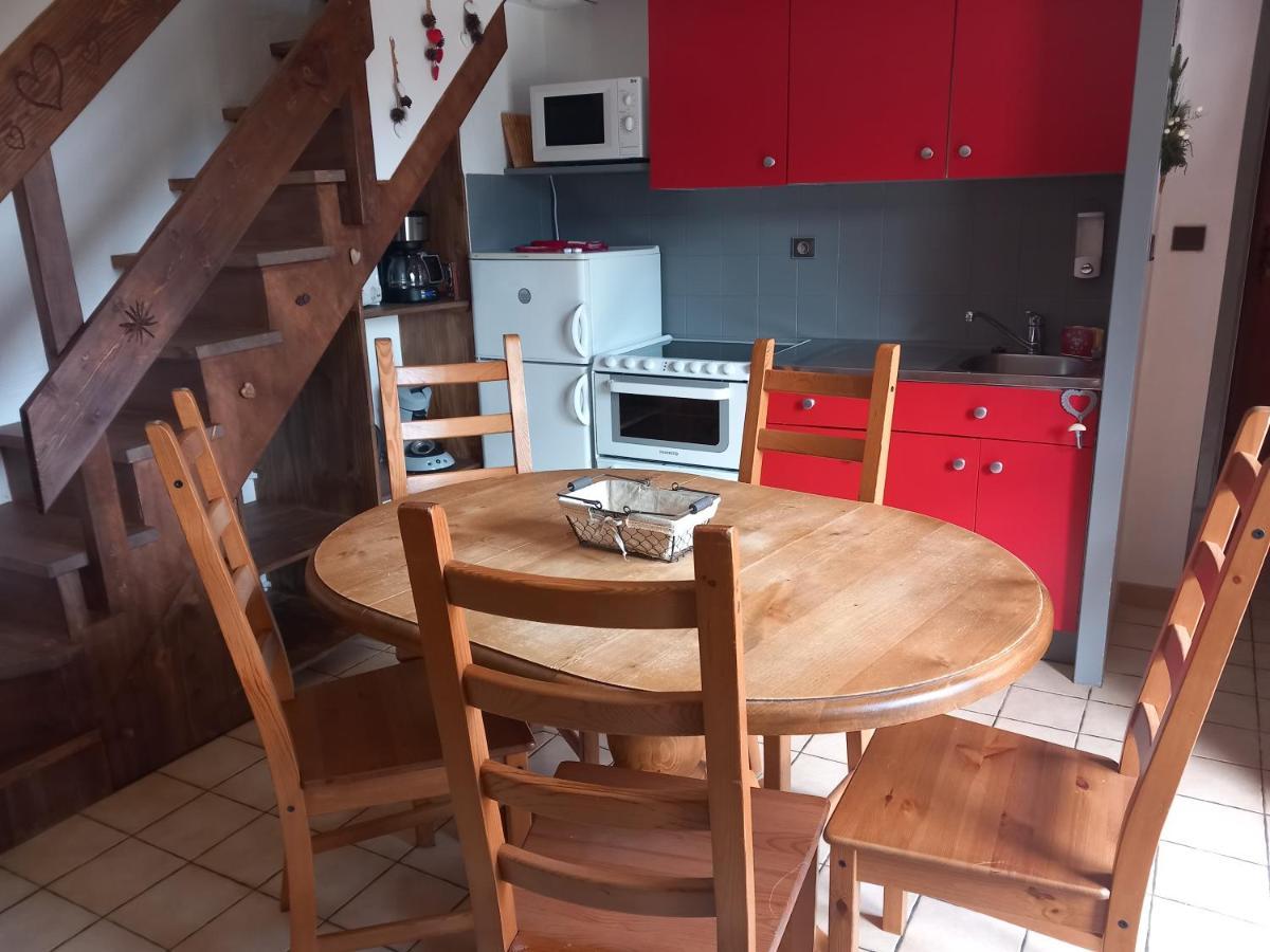 ואלמורל Chalet Lucie Le Cheval Noir מראה חיצוני תמונה